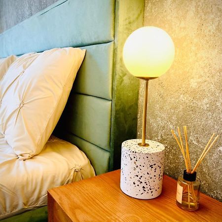 Exquisite - Two Bedroom Apartment 布加勒斯特 外观 照片